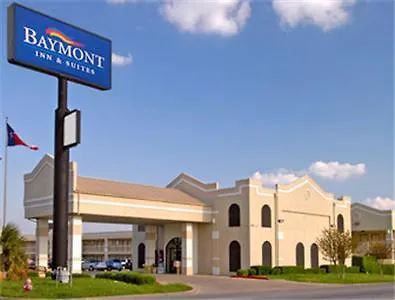 Baymont And Hotel 2*